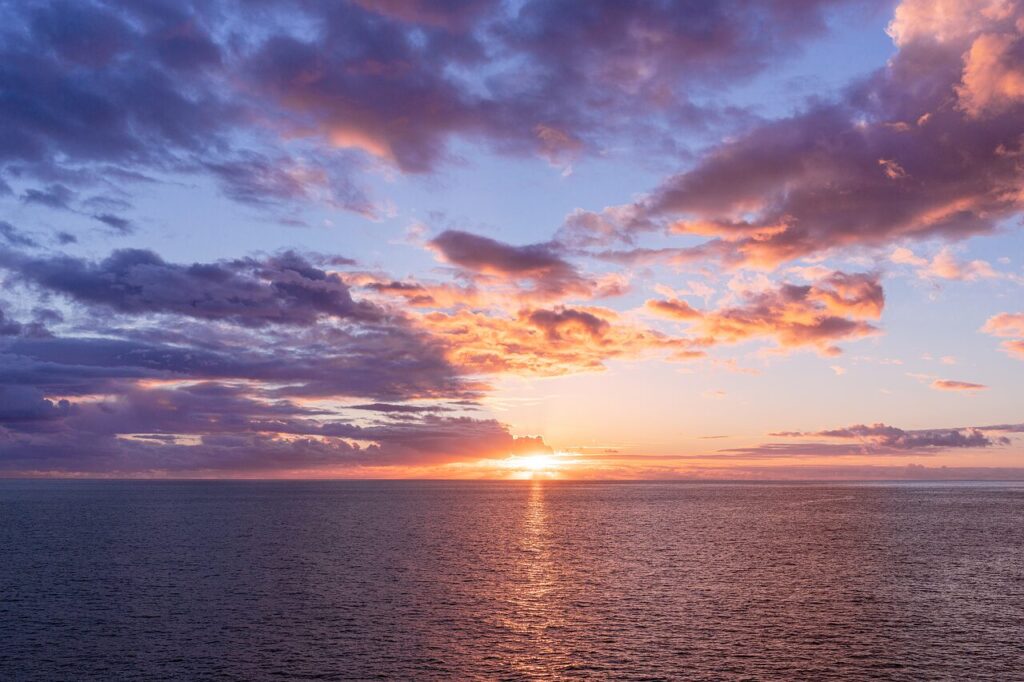 sea, ocean, horizon, sunset, nature, dusk, landscape, twilight, beach, sky, clouds, lake, sun, sunrise, seascape