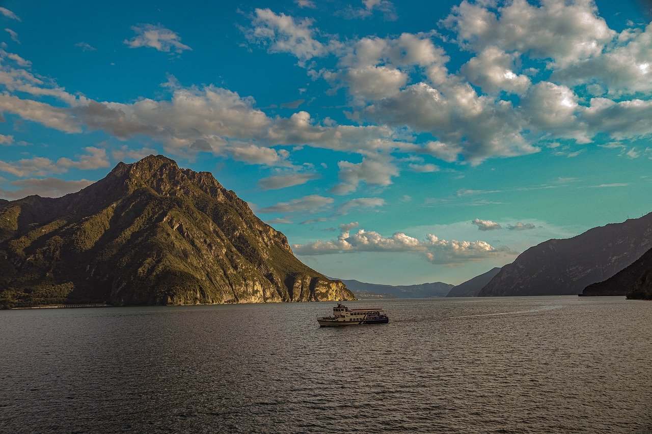 italy, nature, landscape, lake, sky, clouds, travel, mountains