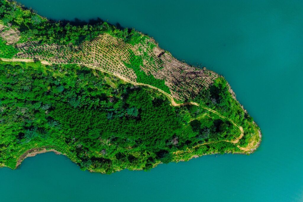 aerial, castle, architecture, lake, bridge, boat, nature, landscape, summer, water, peninsula, island, surrounding